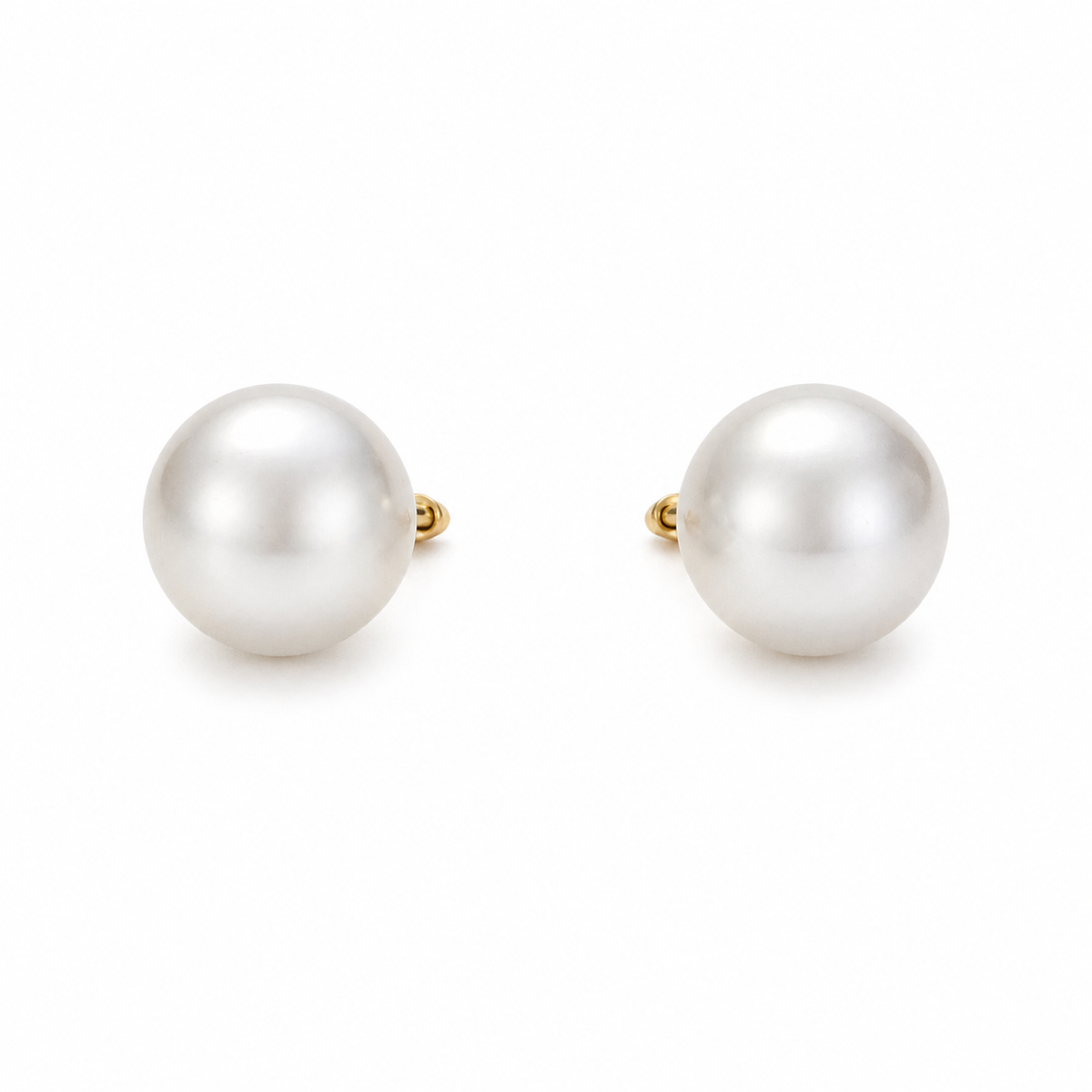 Pendientes estilo retro francés en imitación de oro y perla blanca