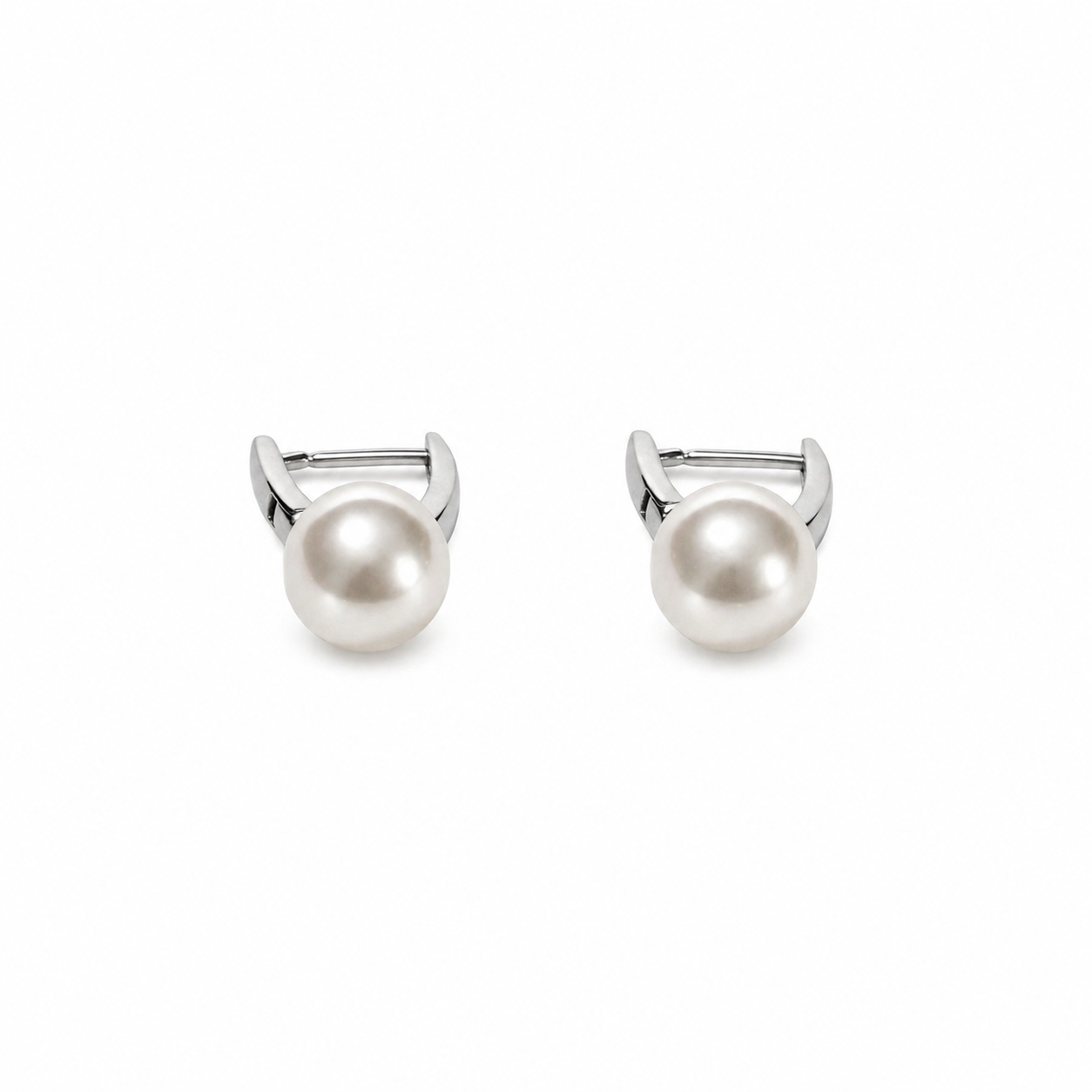French Retro Faux Silver and White Pearl Earrings
