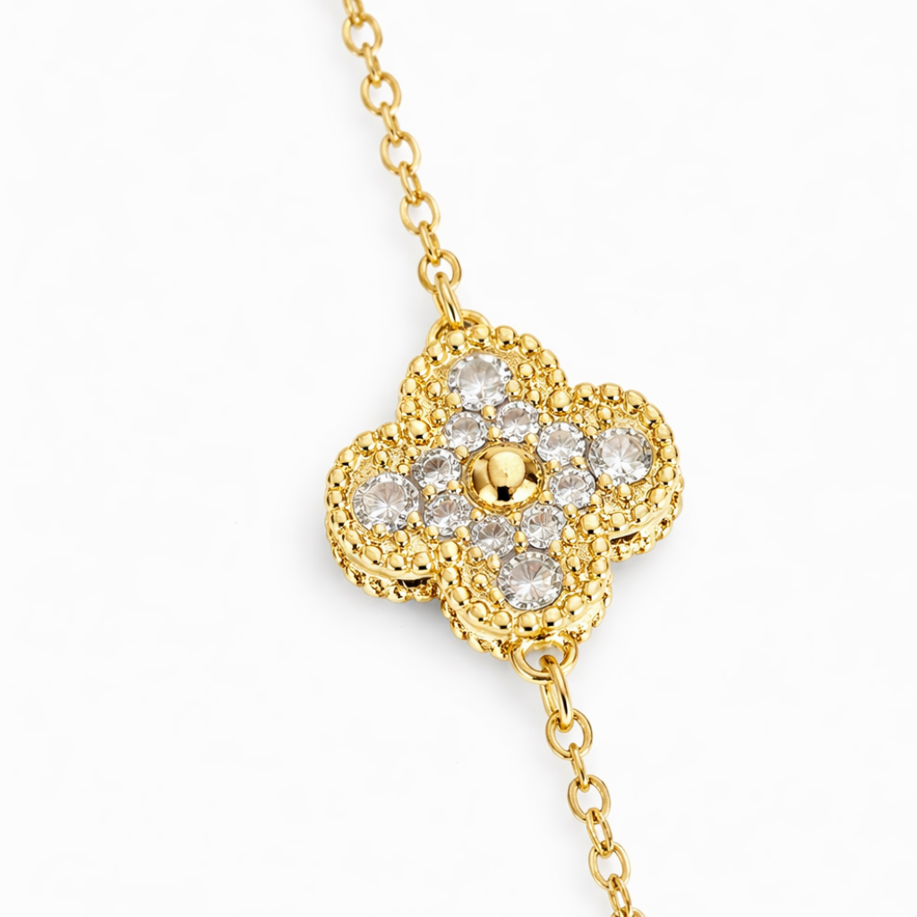 Gold Tone Winter Clover Necklace