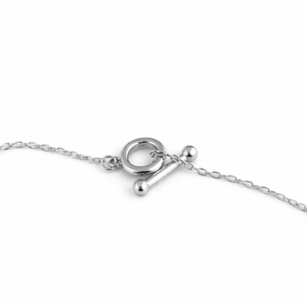 Silver Tone Winter Clover Necklace